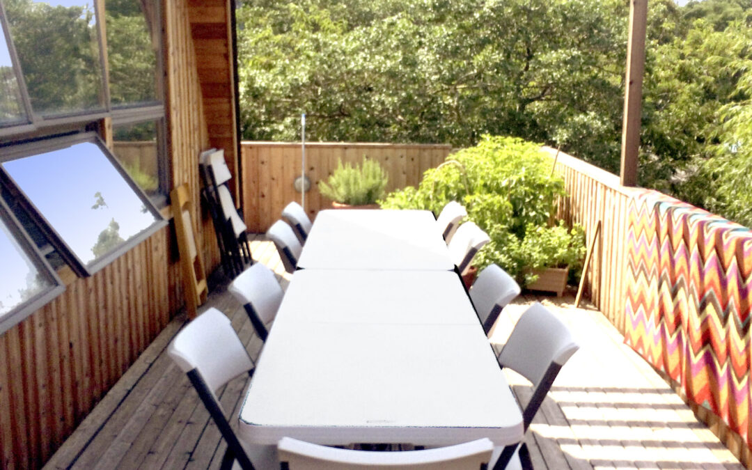 Outdoor Dining!